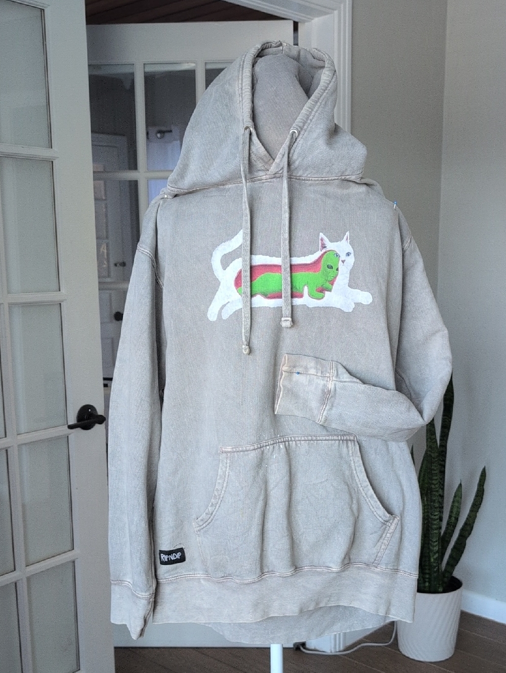 Ripndip Inner Thoughts Gray Hoodie with Cat Graphic XL